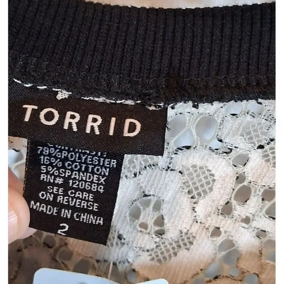 Torrid NWT White Floral Lace Sheer Top 2X Plus Size Romantic Coquette Bridal - Picture 8 of 14